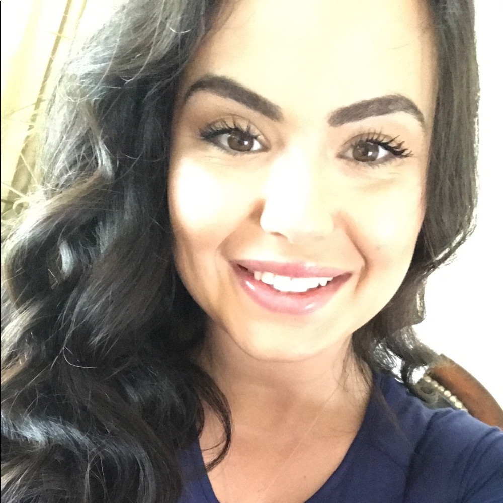Meet your Posher, Rachel